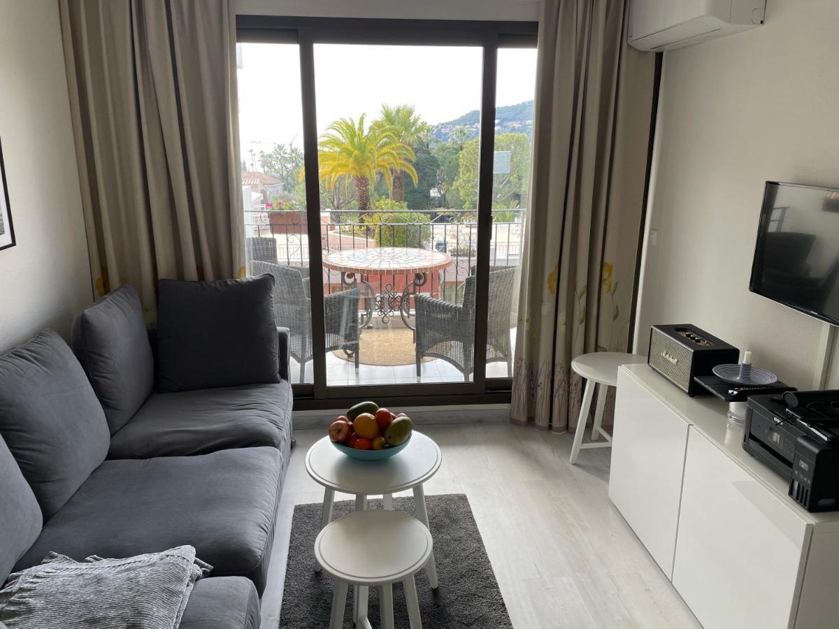 Nyrenoverad Laegenhet Med Havsutsikt Villefranche-sur-Mer Ngoại thất bức ảnh